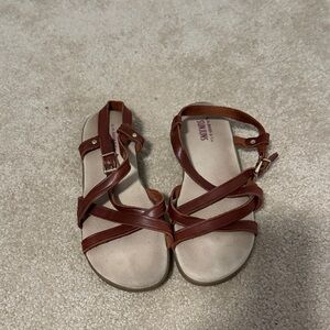 G.H. Bass & Co. Brown Strappy Sunjuns Sandals